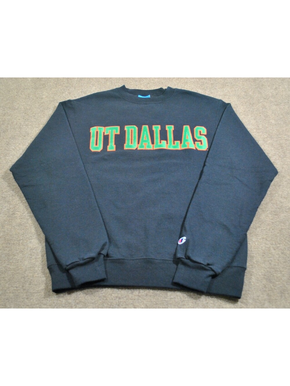 University of Texas Dallas NCAA College UT Black Champion Brand Sweatshirt Small